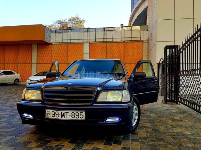 Mercedes C 220 1994, 330,000 km - 2.2 л - Bakı
