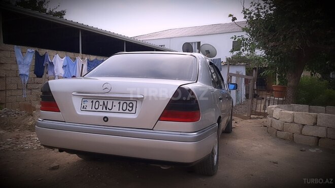 Mercedes C 180 1993, 850,000 km - 1.8 л - Biləsuvar