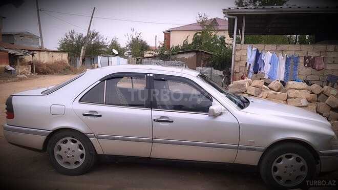 Mercedes C 180 1993, 850,000 km - 1.8 л - Biləsuvar