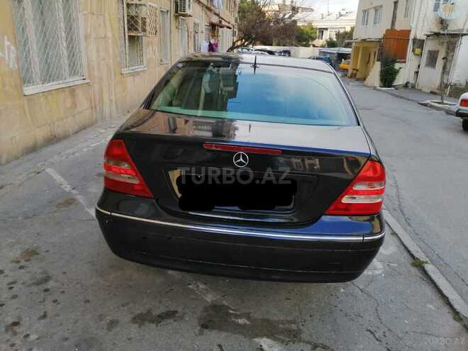 Mercedes C 280 2002, 267,700 km - 2.6 l - Bakı