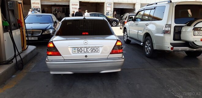 Mercedes C 180 1998, 220,000 km - 1.8 l - Bakı