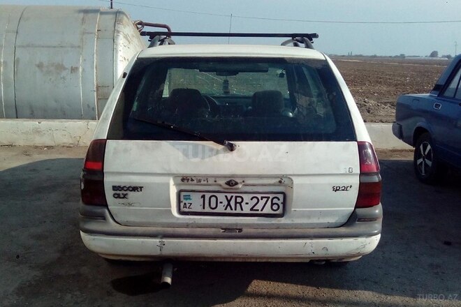 Ford Escort 1992, 478,200 km - 1.8 л - Şəmkir