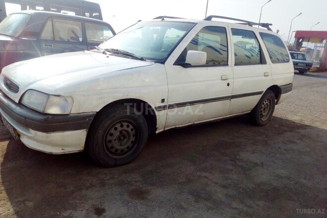 Ford Escort 1992, 478,200 km - 1.8 л - Şəmkir