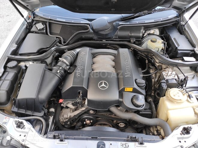 Mercedes E 240 2000, 290,787 km - 2.4 l - Bakı
