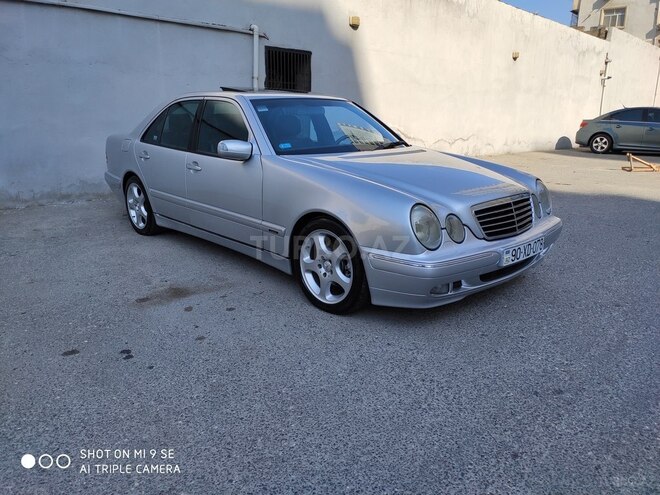 Mercedes E 240 2000, 290,787 km - 2.4 l - Bakı