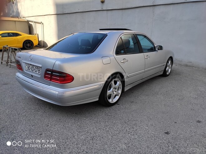 Mercedes E 240 2000, 290,787 km - 2.4 l - Bakı