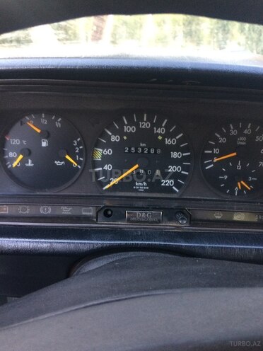 Mercedes 190 1991, 253,288 km - 2.0 l - Xırdalan