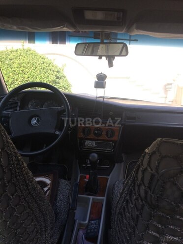 Mercedes 190 1991, 253,288 km - 2.0 l - Xırdalan