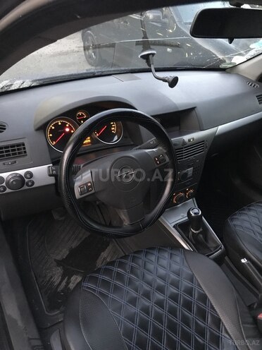 Opel Astra 2006, 247,000 km - 1.3 l - Bakı