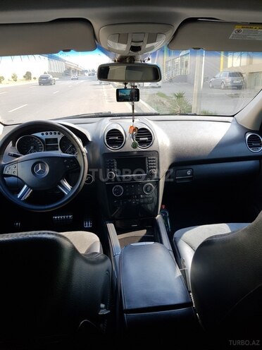 Mercedes ML 350 2006, 329,000 km - 3.5 l - Bakı