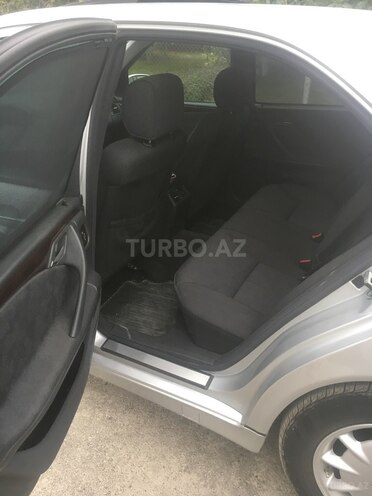 Mercedes E 240 2000, 153,573 km - 2.4 l - Ağcabədi
