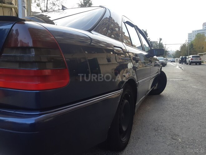 Mercedes C 230 1998, 245,000 km - 2.3 l - Bakı