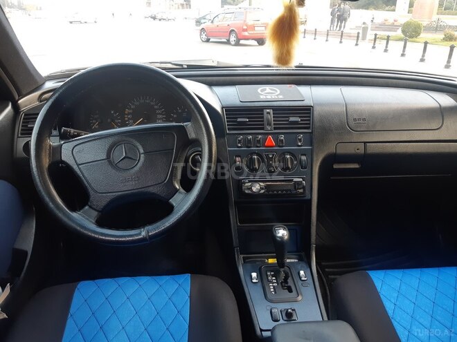 Mercedes C 230 1998, 245,000 km - 2.3 l - Bakı