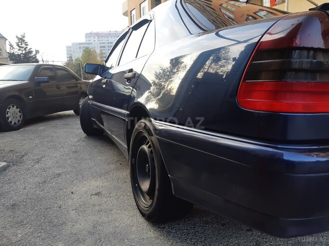 Mercedes C 230 1998, 245,000 km - 2.3 l - Bakı