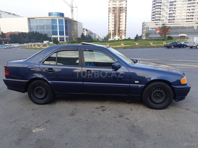 Mercedes C 230 1998, 245,000 km - 2.3 l - Bakı
