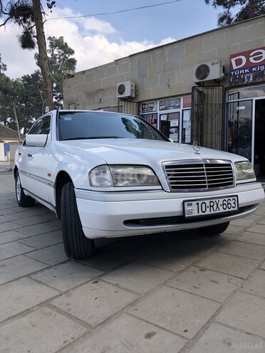 Mercedes C 180 1993, 200,000 km - 1.8 l - Biləsuvar