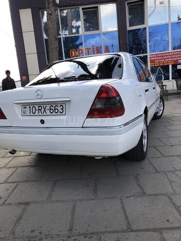 Mercedes C 180 1993, 200,000 km - 1.8 l - Biləsuvar