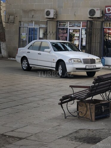 Mercedes C 180 1993, 200,000 km - 1.8 l - Biləsuvar