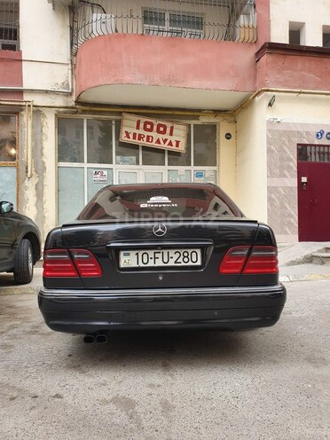 Mercedes E 320 1998, 230,000 km - 3.2 l - Bakı
