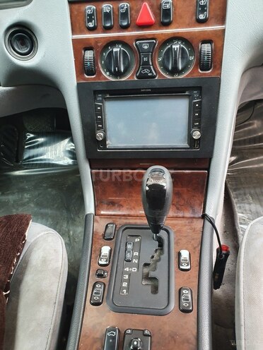 Mercedes E 320 1998, 230,000 km - 3.2 l - Bakı
