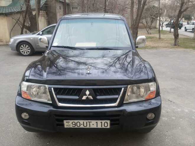 Mitsubishi Pajero 2004, 118,000 km - 3.0 l - Sumqayıt