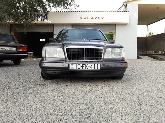 Mercedes E 250 1994, 371,337 km - 2.5 l - Cəlilabad