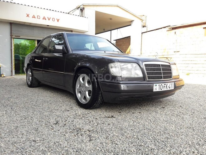 Mercedes E 250 1994, 371,337 km - 2.5 l - Cəlilabad