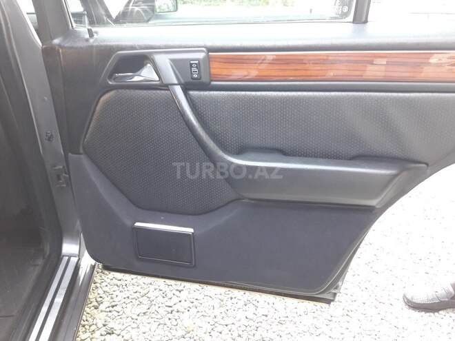 Mercedes E 250 1994, 371,337 km - 2.5 l - Cəlilabad