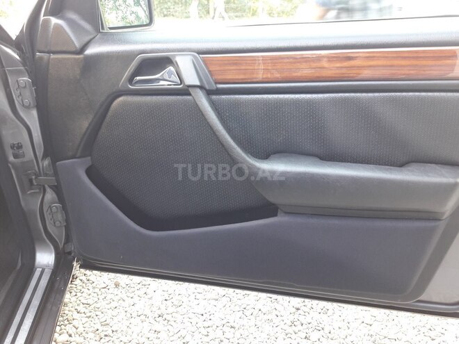 Mercedes E 250 1994, 371,337 km - 2.5 l - Cəlilabad