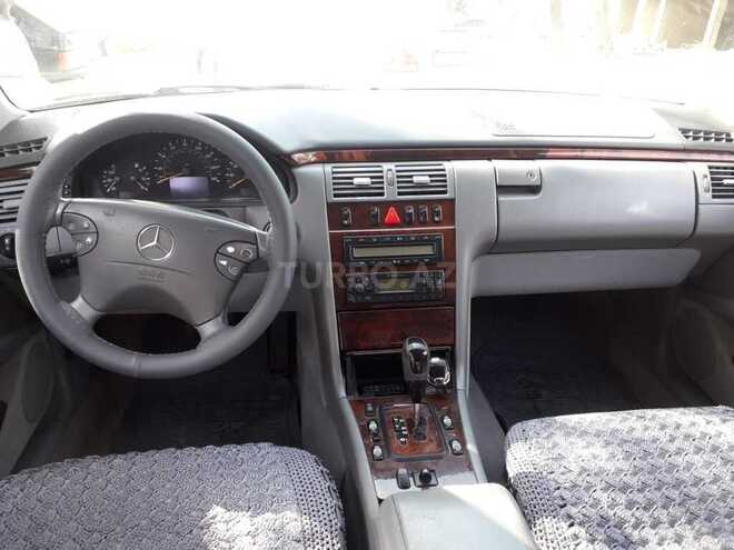 Mercedes E 320 2001, 396,933 km - 3.2 l - Xaçmaz