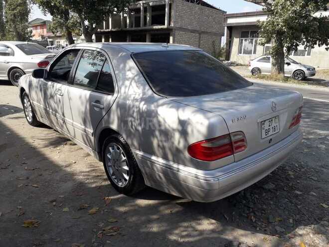 Mercedes E 320 2001, 396,933 km - 3.2 l - Xaçmaz