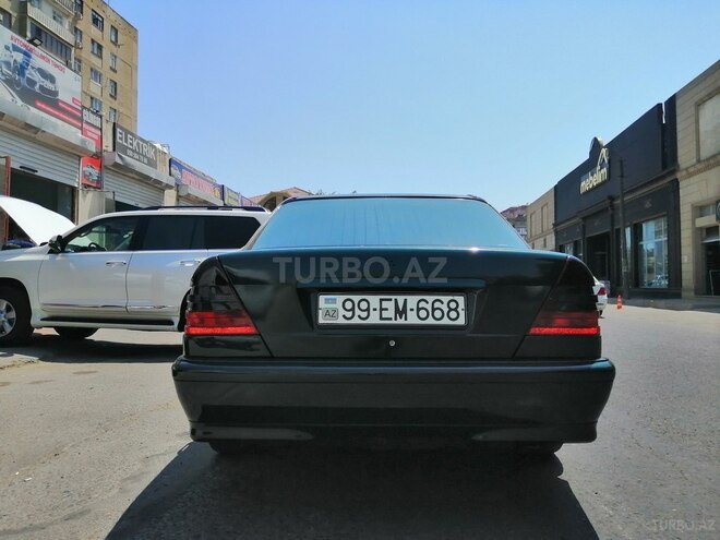 Mercedes C 180 1999, 270,000 km - 1.8 l - Bakı
