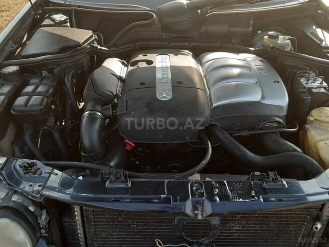 Mercedes E 220 1999, 260,000 km - 2.2 l - Bakı