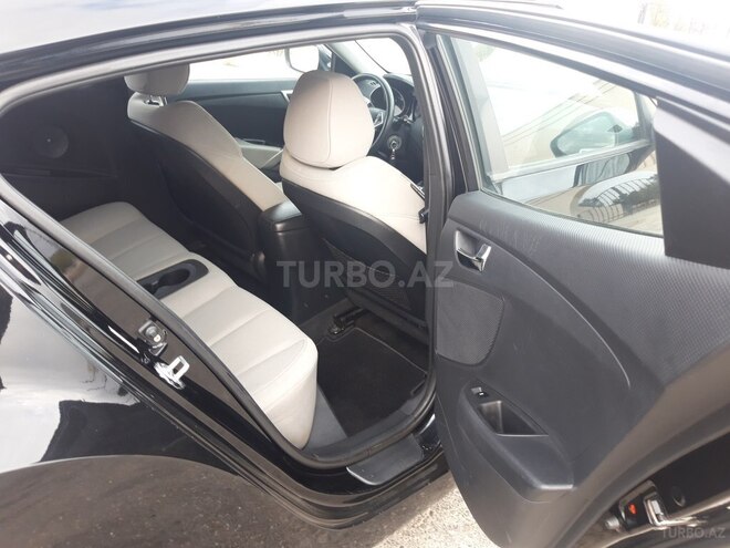 Hyundai Veloster 2012, 85,000 km - 1.6 l - Bakı
