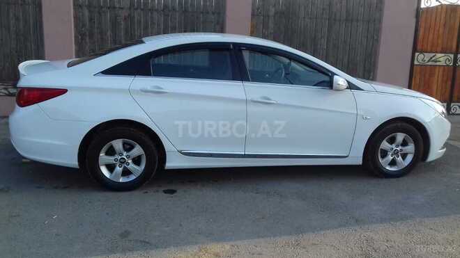 Hyundai Sonata 2011, 119,000 km - 2.0 л - Qusar