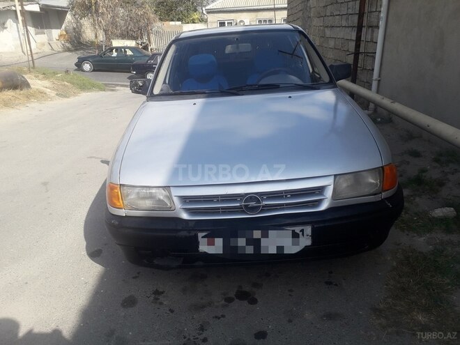 Opel Astra 1993, 235,000 km - 1.7 l - Bakı