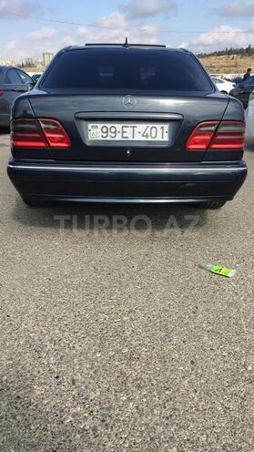 Mercedes E 220 2002, 392,816 km - 2.2 l - Bakı