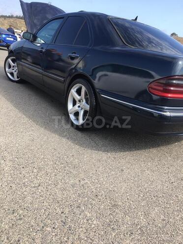 Mercedes E 220 2002, 392,816 km - 2.2 l - Bakı