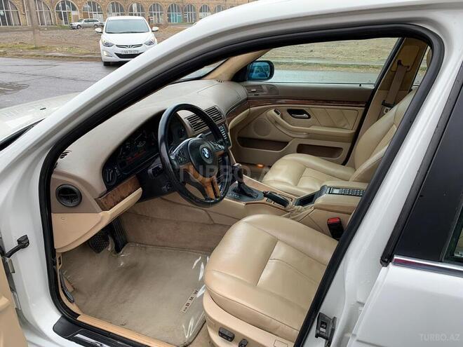 BMW 530 2000, 372,000 km - 3.0 л - Gəncə