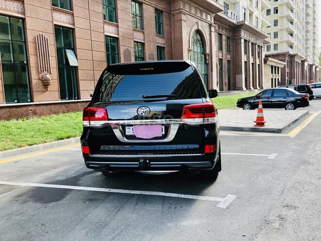 Toyota Land Cruiser 2018, 15,020 km - 4.0 l - Bakı