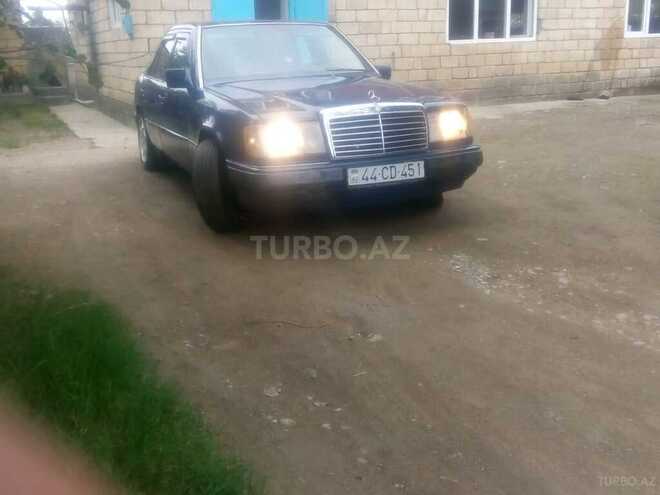 Mercedes E 200 1989, 200,000 km - 2.0 l - Masallı