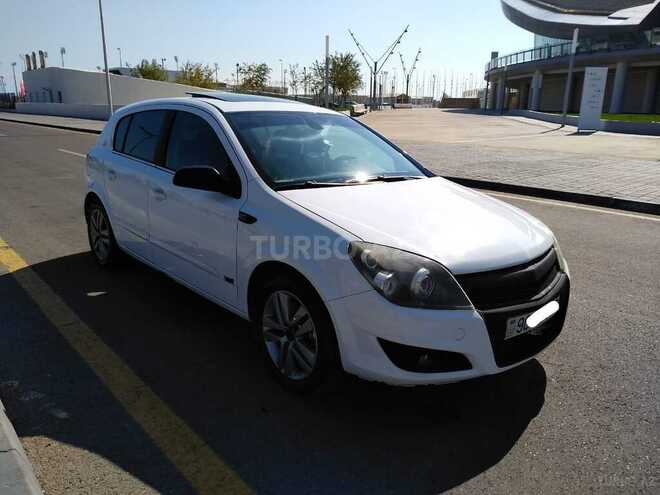 Opel Astra 2009, 200,000 km - 1.8 l - Bakı