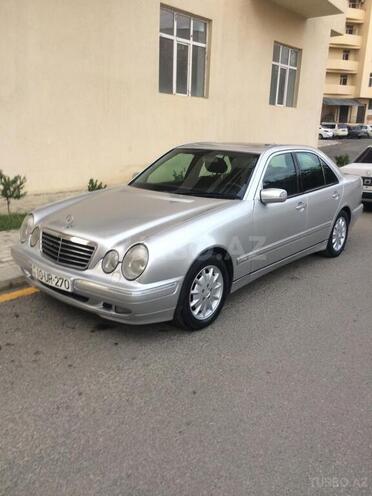 Mercedes E 270 2001, 378,168 km - 2.7 l - Bakı