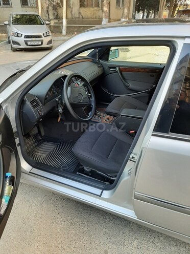 Mercedes C 180 1999, 250,000 km - 1.8 l - Bakı