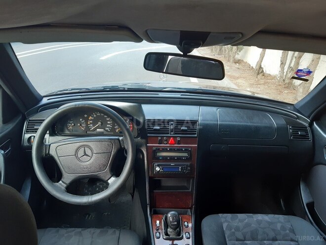 Mercedes C 220 1998, 414,000 km - 2.2 л - Bakı