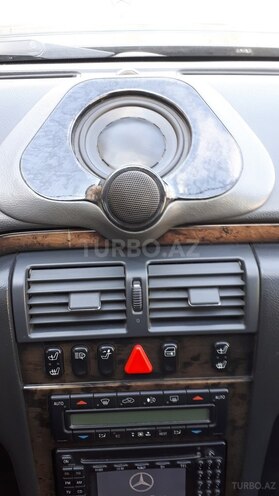 Mercedes E 320 2001, 278,000 km - 3.2 l - Bakı