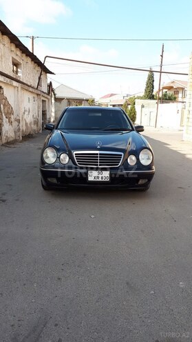 Mercedes E 320 2001, 278,000 km - 3.2 l - Bakı