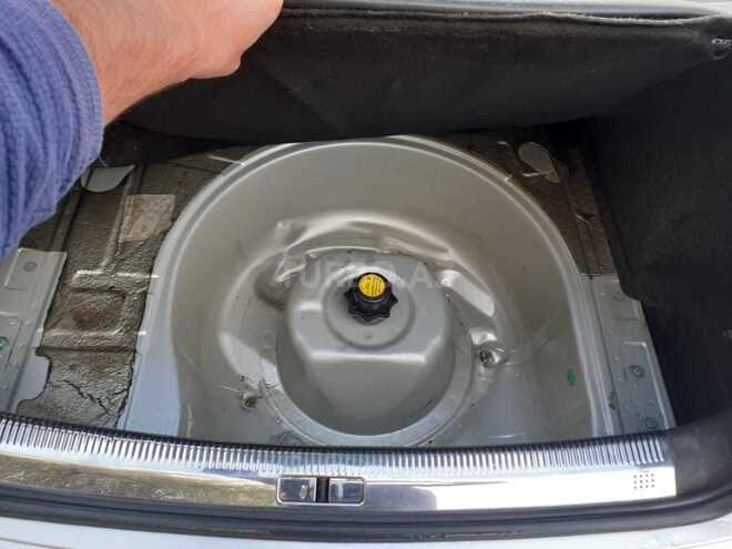 Volkswagen Passat 2003, 110,000 km - 1.8 l - Bakı