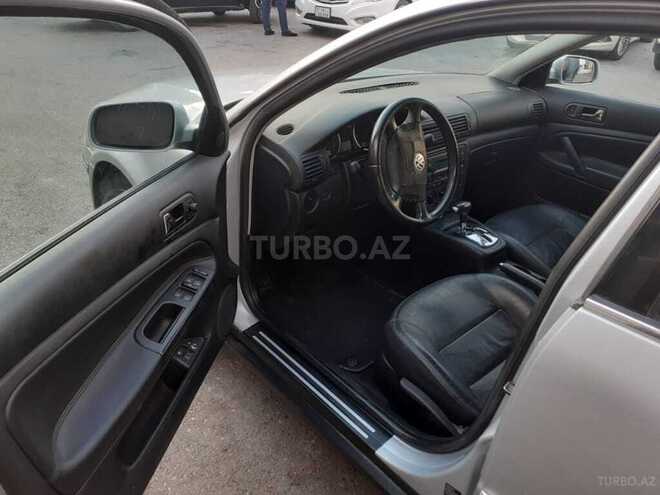 Volkswagen Passat 2003, 110,000 km - 1.8 l - Bakı