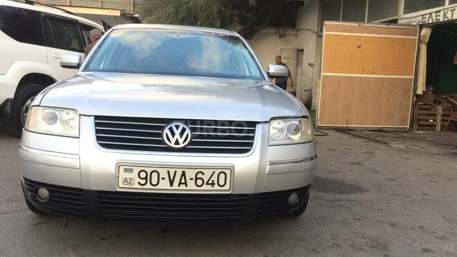 Volkswagen Passat 2003, 110,000 km - 1.8 l - Bakı